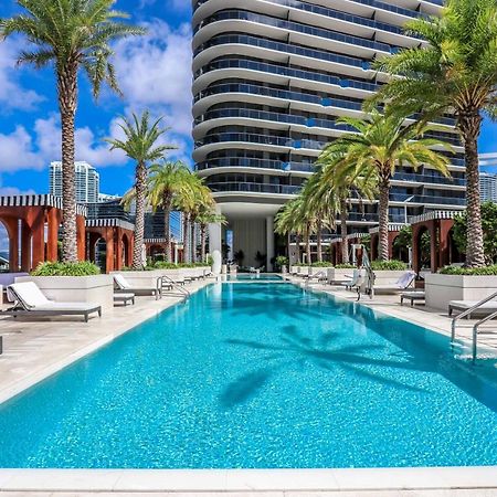 Aluna Lux Suites At Sls Lux Brickell Building Miami Ngoại thất bức ảnh
